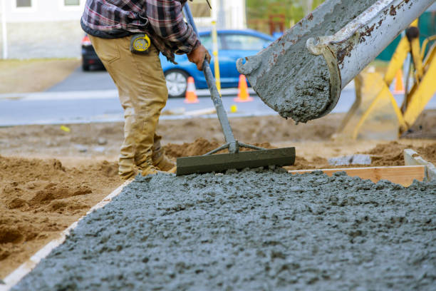 Best Concrete Patio Contractor  in Hannibal, MO