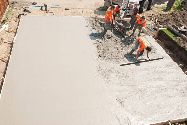 Best Concrete Crack Repair  in Hannibal, MO